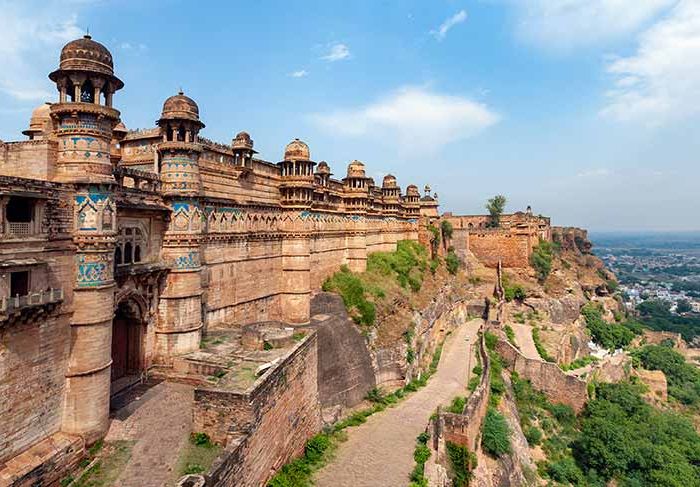 The Ultimate Guide to Solo Adventures (Demo)